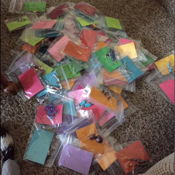 Earrings-Jewelry - Picture 2 of 4